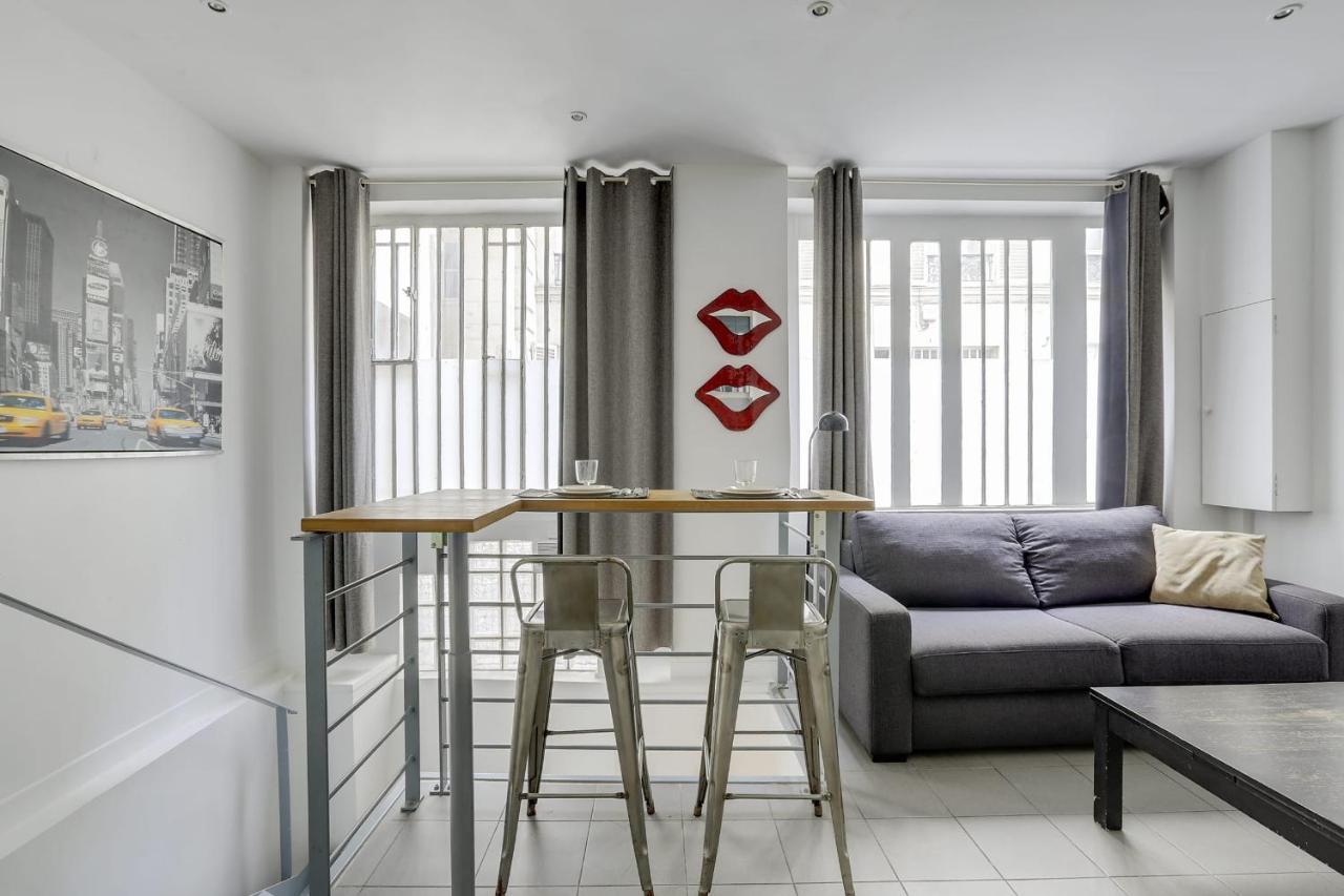 170 Suite Angouleme Large Duplex Style Apt With1 Bdr Paris Central ภายนอก รูปภาพ